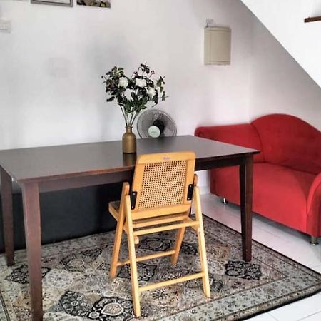 Iris 55 Corner Lot House Spacious Outdoor With Wi-Fi Johor Bahru Zewnętrze zdjęcie