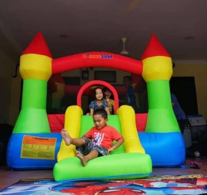 Iris 55 Corner Lot House Spacious Outdoor With Wi-Fi Johor Bahru Zewnętrze zdjęcie