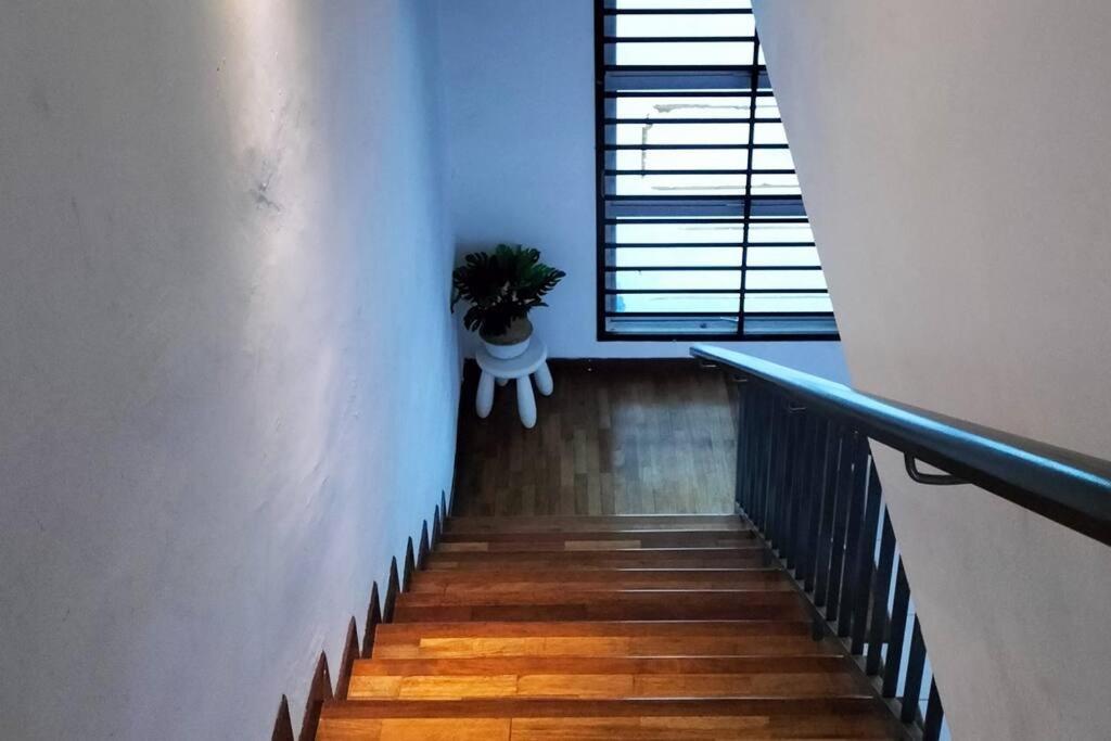Iris 55 Corner Lot House Spacious Outdoor With Wi-Fi Johor Bahru Zewnętrze zdjęcie